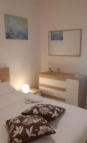 A Due Passi Da Piazza Del Campo